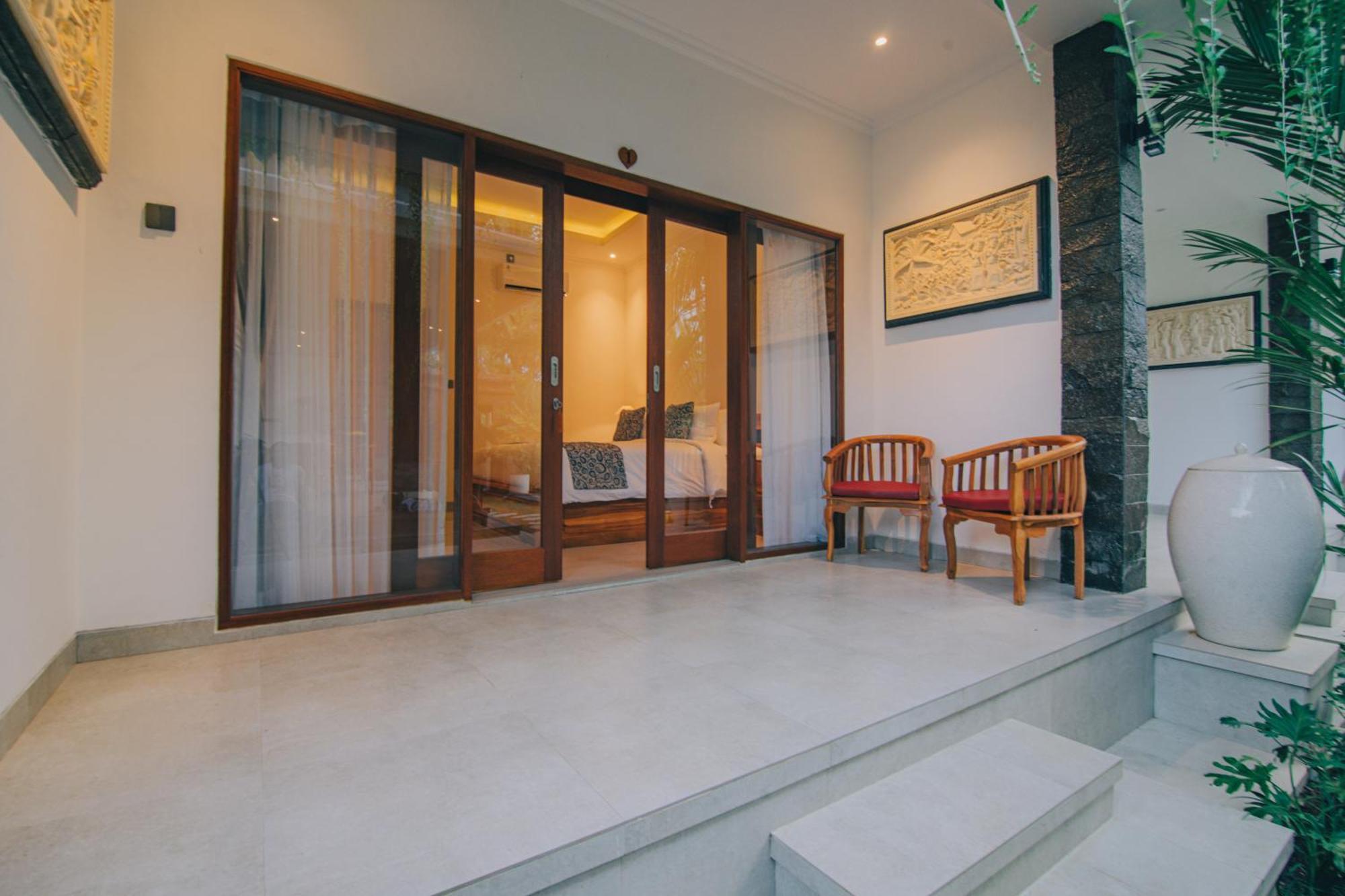 Cucukan Beach Guest House Gianyar  Bagian luar foto