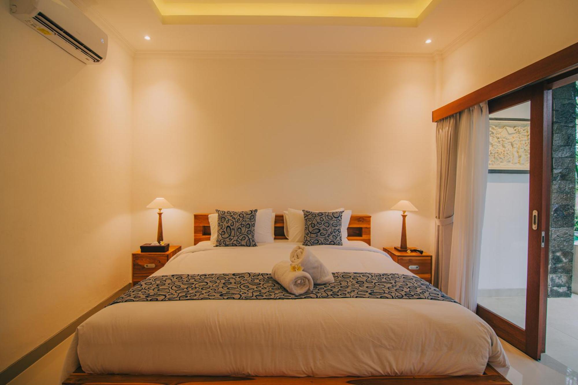 Cucukan Beach Guest House Gianyar  Bagian luar foto
